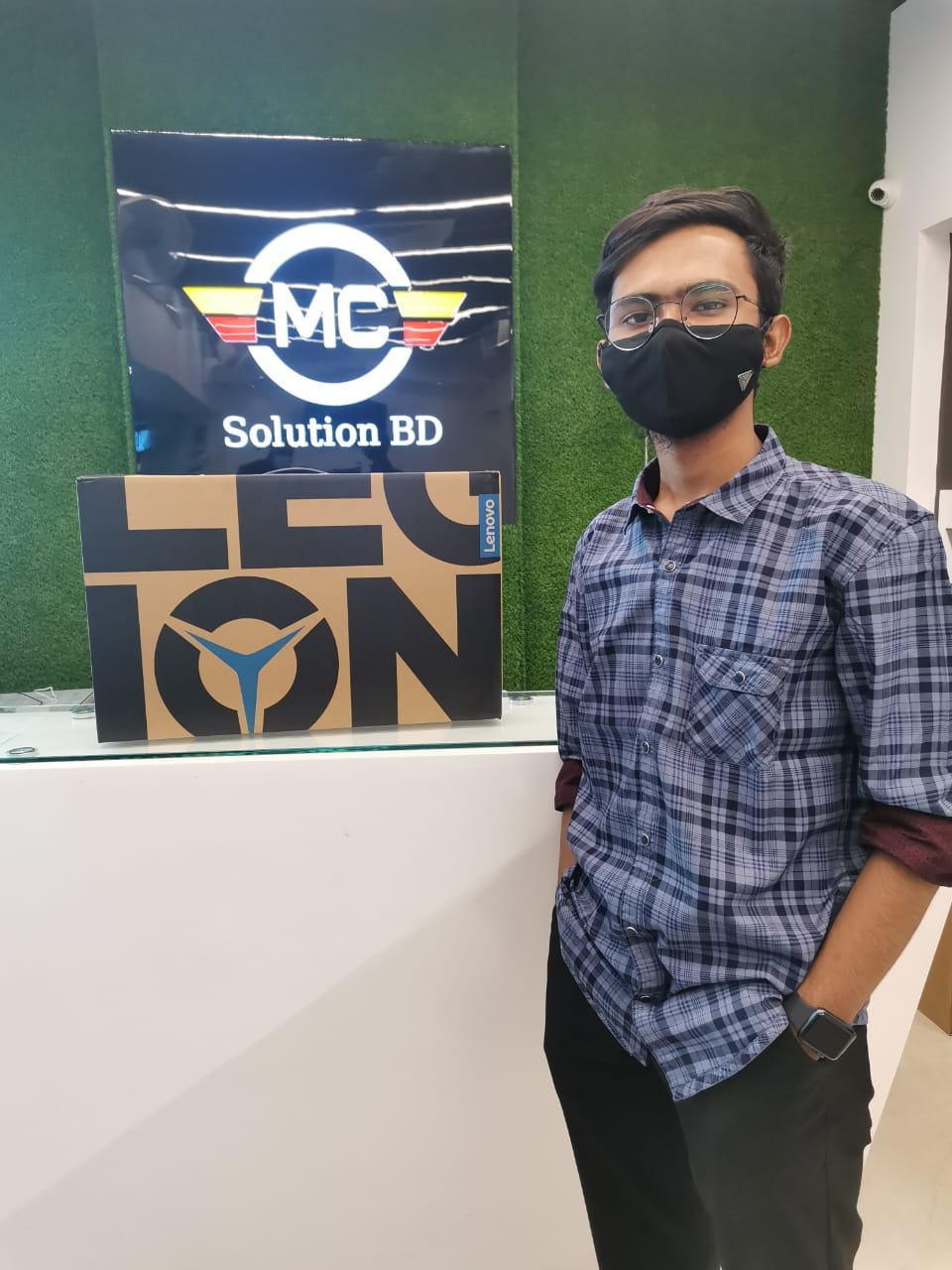 90e5c7e9 525d 4ebd 9d50 af7ee9e73c3b